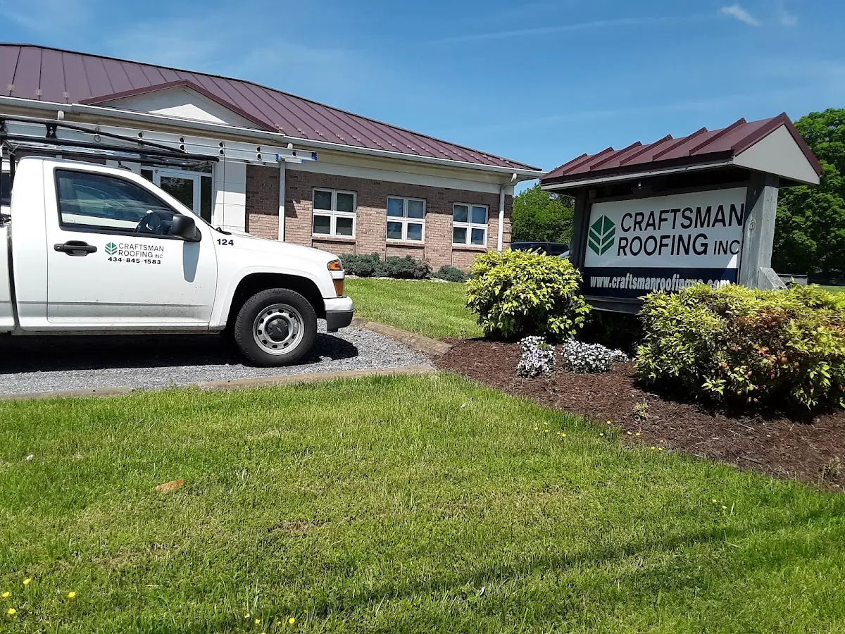 Quality Gutter & Downspout Repair by experienced craftsmen in Alton Homes